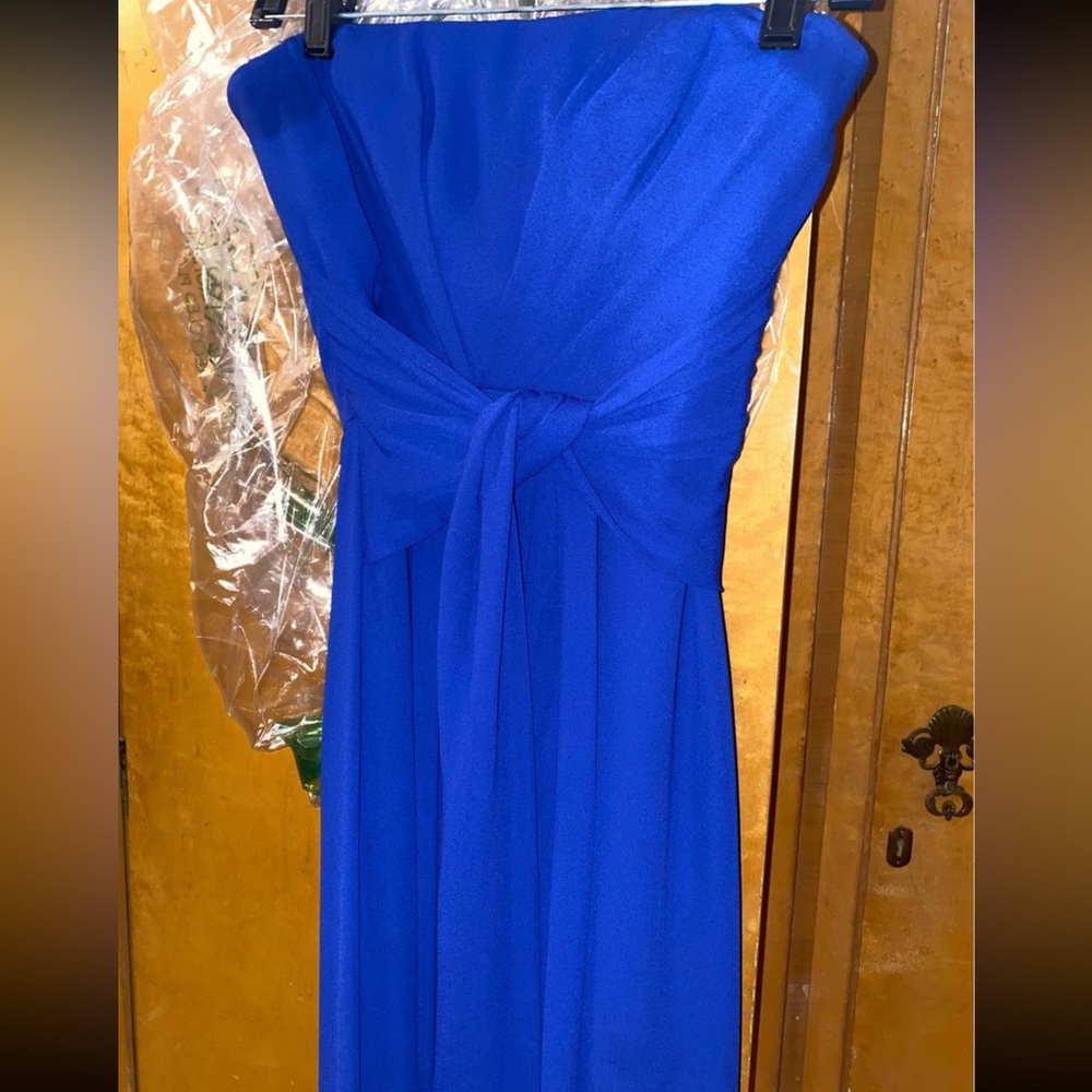 BCBGMaxAzria Special Occasion Dress!!  Size 8